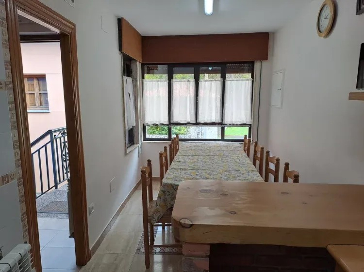 Comedor amplio de la casa de la planta primera